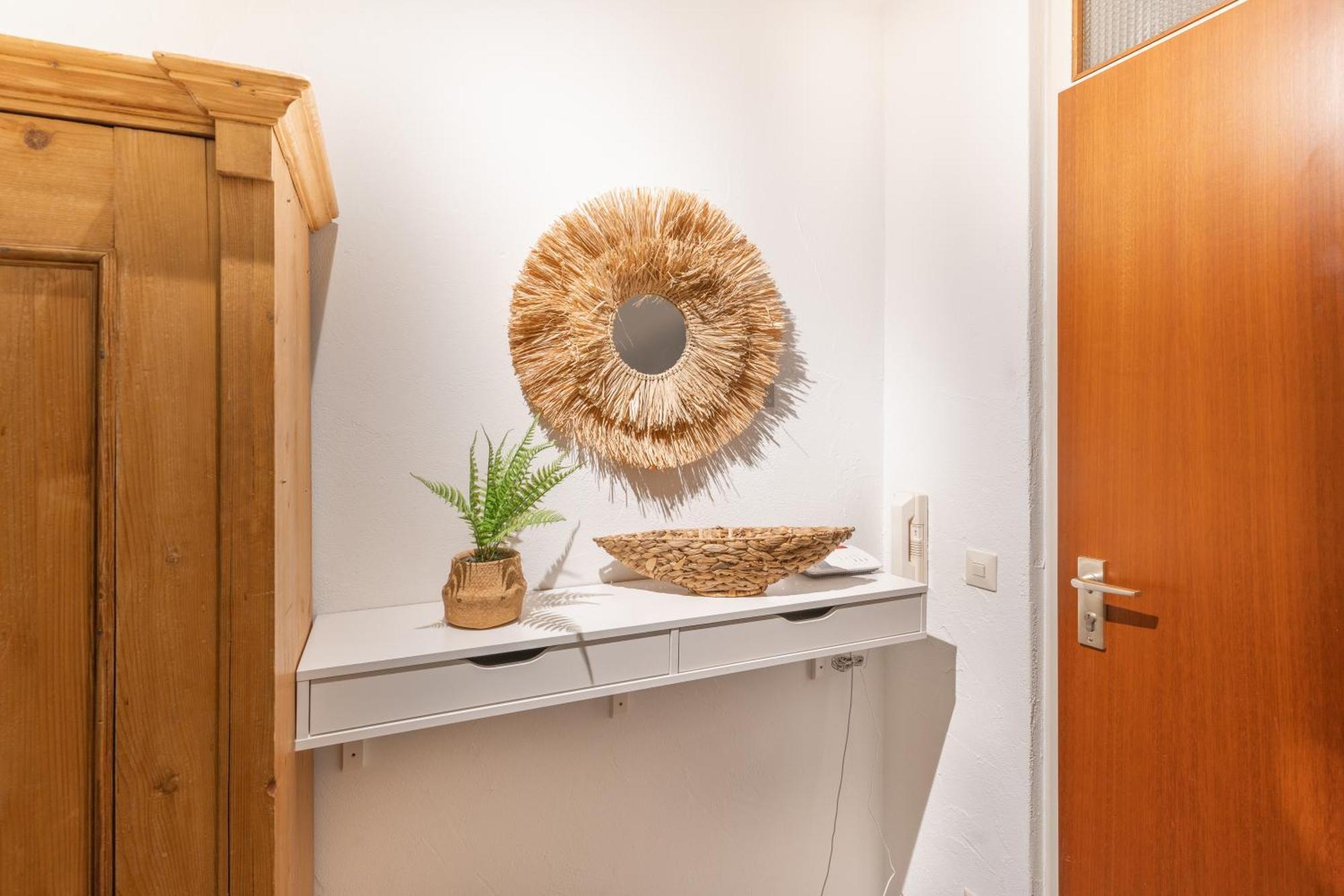 Seeblick-Oase Istayunixi Seenaehe-Sauna-Balkon-Netflix-Parkplatz Енінген Екстер'єр фото