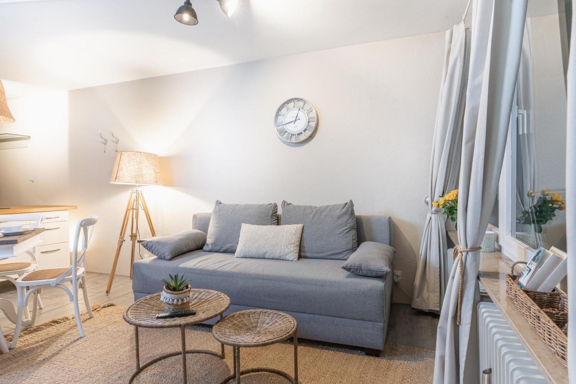 Seeblick-Oase Istayunixi Seenaehe-Sauna-Balkon-Netflix-Parkplatz Енінген Екстер'єр фото