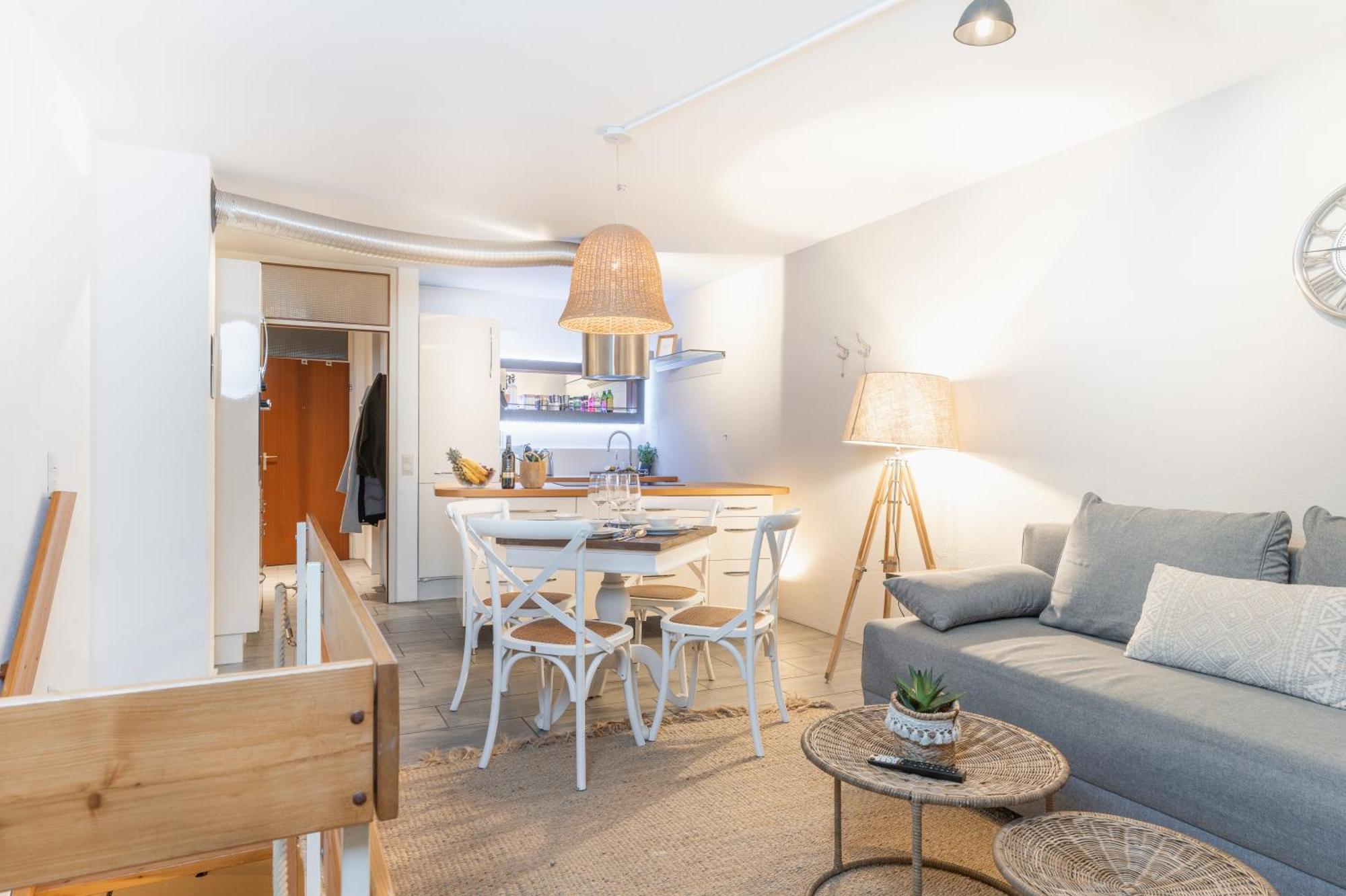 Seeblick-Oase Istayunixi Seenaehe-Sauna-Balkon-Netflix-Parkplatz Енінген Екстер'єр фото